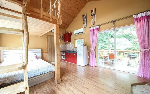 Samcheok Yeondam Pension