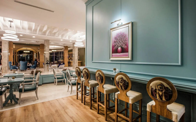 Palm Wings Ephesus Beach Resort