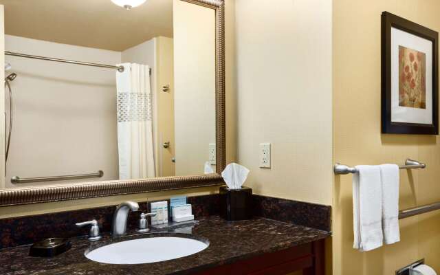 Hampton Inn & Suites Mission