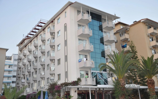 Kleopatra Celine Hotel