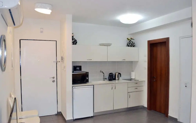 Cozy & Modern In The Centre Of The City