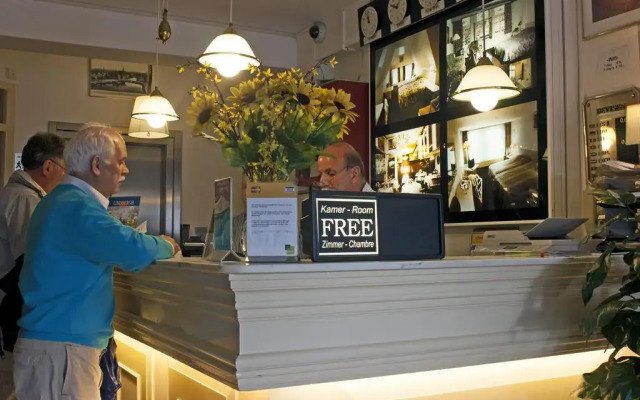 Hotel Prins Hendrik