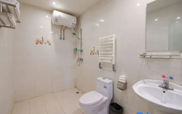 Longze Express Hotel (Beijing Daxing Taihe Road Subway Station) – Bathroom – Beijing
