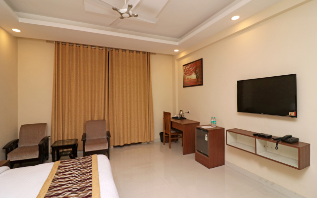 OYO 26911 Kcg Hotels