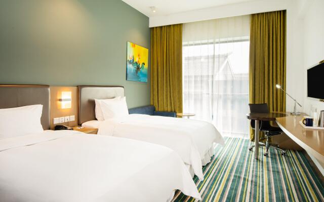 Holiday Inn Express Dujiangyan Ancient City by IHG