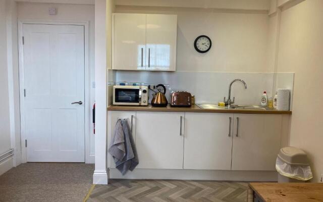 Victorian Police Station - flexible suite, self contained