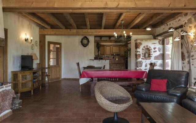 Gîte Audes, 6 pièces, 10 personnes - FR-1-489-119