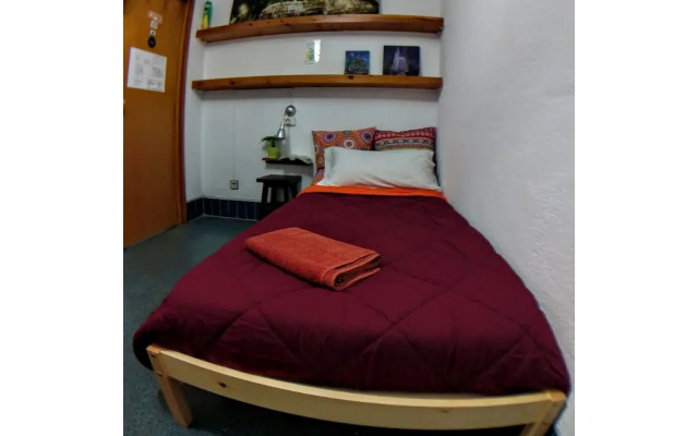 X Hostel Alicante