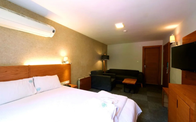 Varyant Hotel
