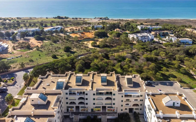 Salgados 1 Bedroom Apartment - 500m da Praia