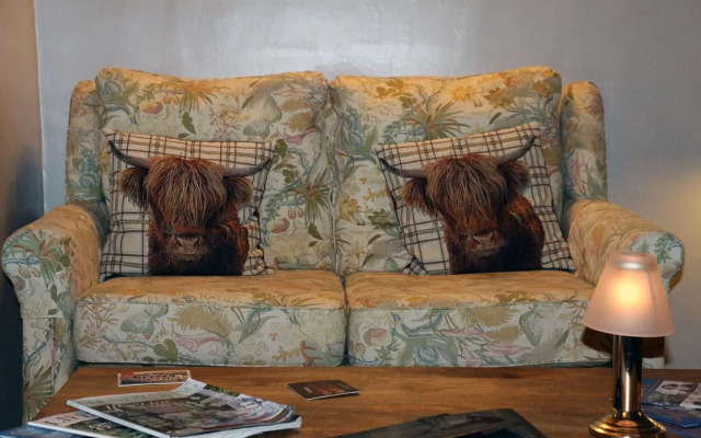 Horse & Groom - Upper Oddington