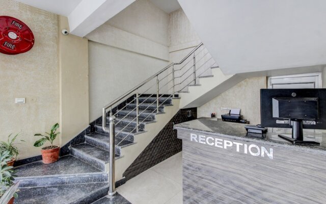 OYO 8982 Surya Residency