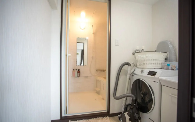 HDO Frontier 24 - Superior Apartment 801