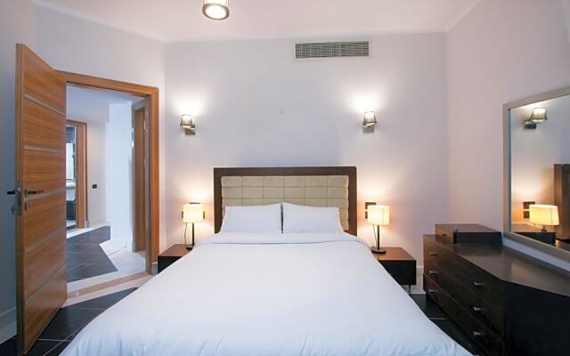 Royal Beach Serviced Apartments