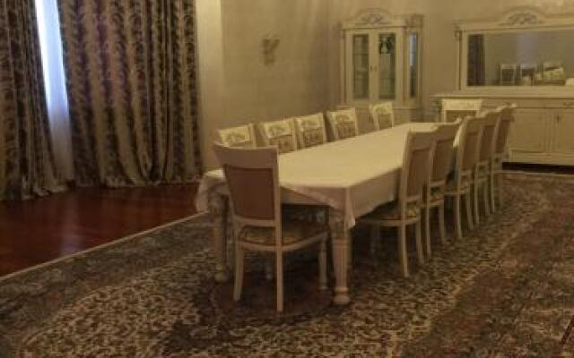 Guesthouse on Qaziyev 121