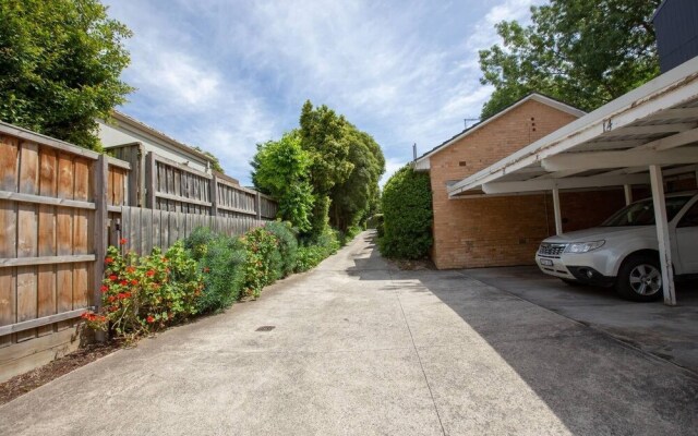 Designer Taste 2BR Townhouse@hawthorn