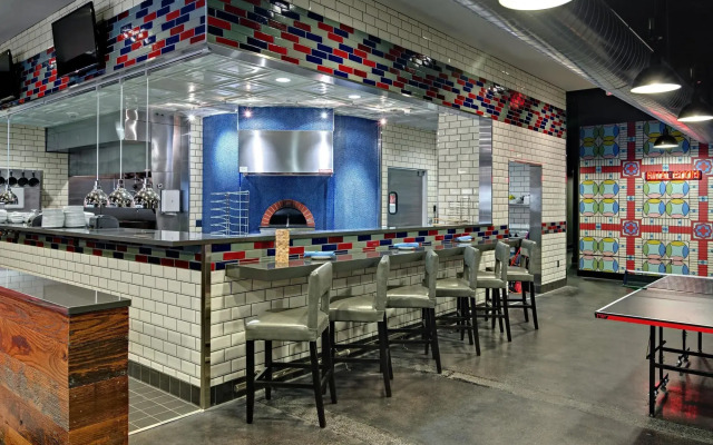 DoubleTree by Hilton Hotel St. Paul Downtown