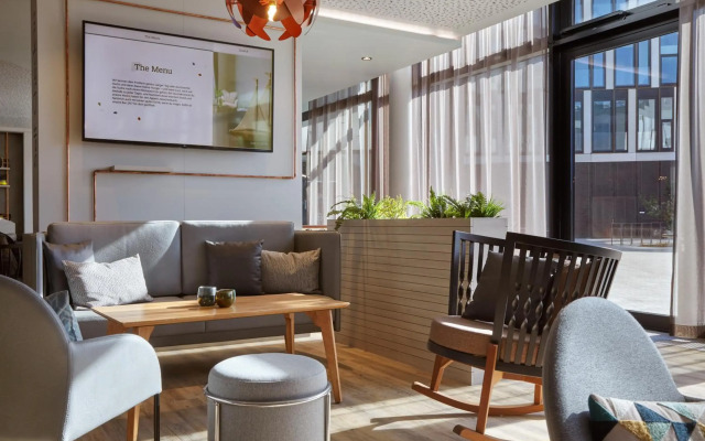 Holiday Inn - the niu, Hub Dusseldorf Messe by IHG