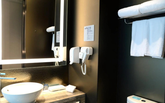 Dorsett Wanchai Hong Kong