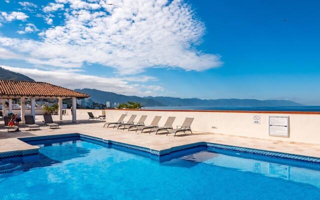 Vista del Sol by Naya Homes