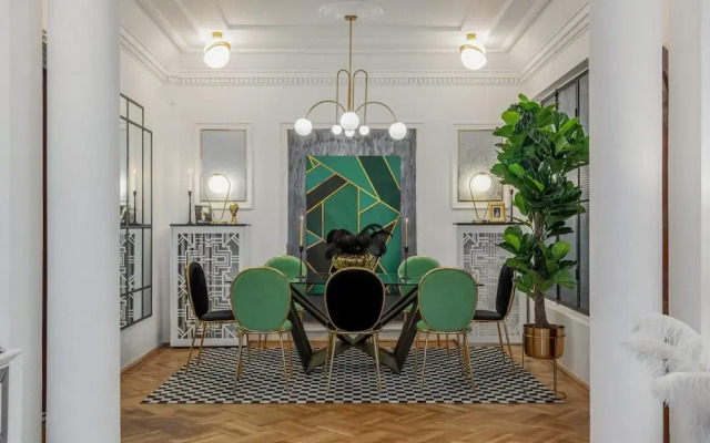 The Great Gatsby in Bucure ti