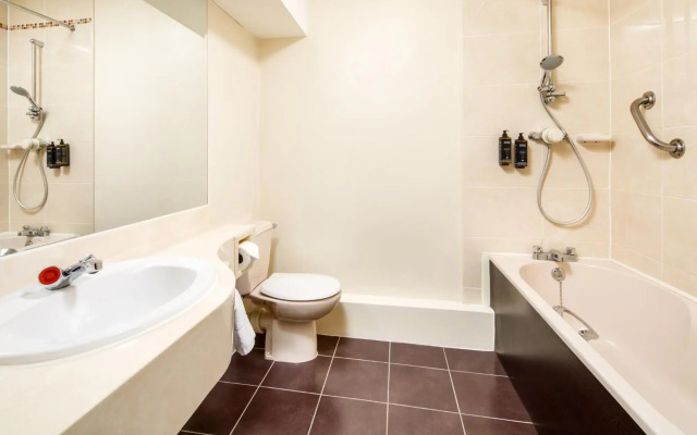Mercure Bolton Georgian House Hotel