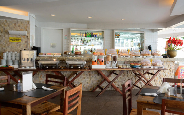 Kings Flat Hotel Ponta Negra Waterfront