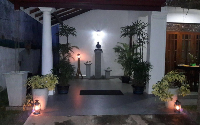Hotel Zest Airport Hub