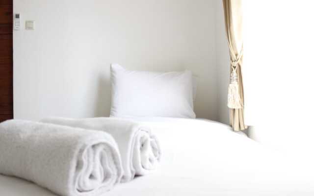 Relaxing 2BR Apartment at Buah Batu Park