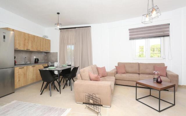 Mare Monte Luxury Apartments 2