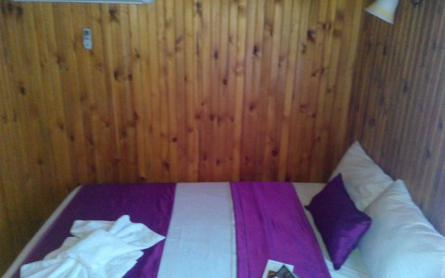 Yavuz Motel Adrasan