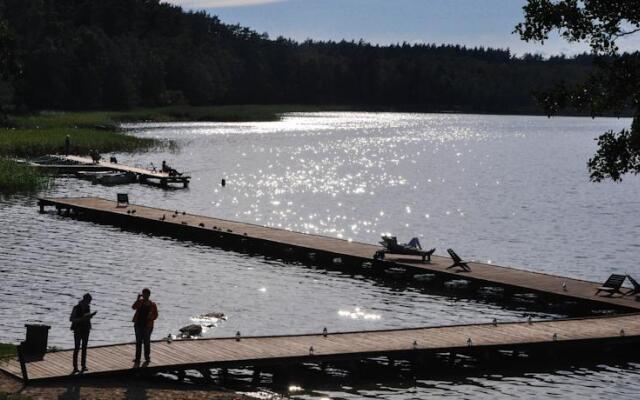 Jabłoń Lake Resort