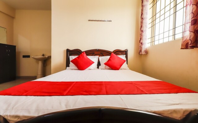 Spot on 48301 Thirumala Boarding & Lodge