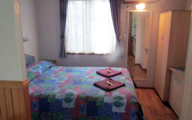 Acclaim Gateway Caravan Park