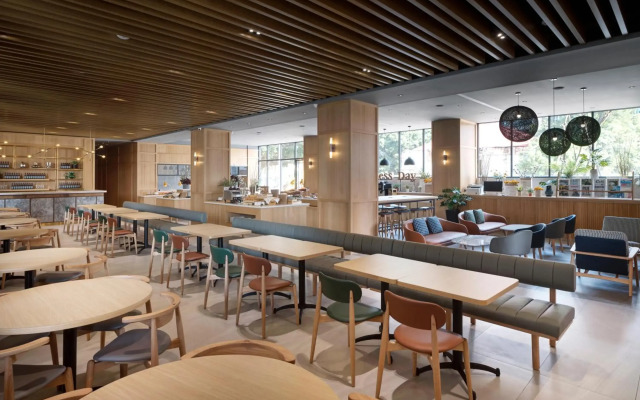 Kindness Day Hotel