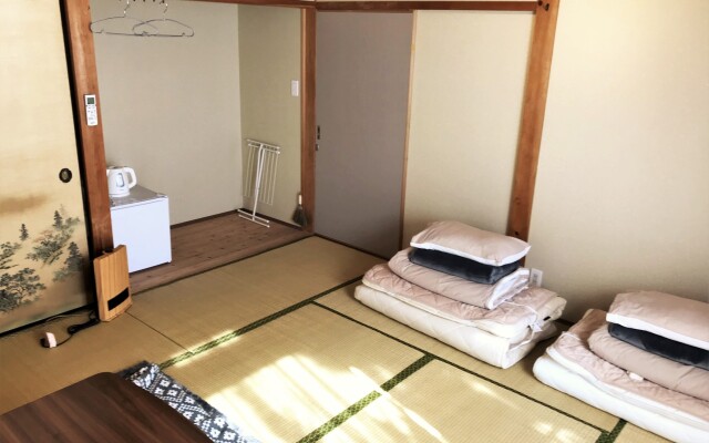 Tsushima White House