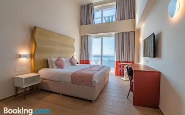 Seaview Hotel