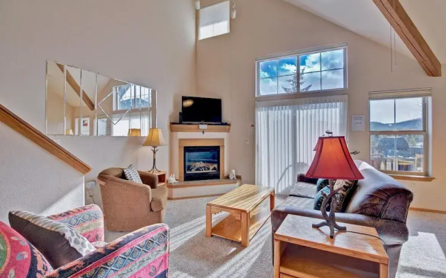 Tarn Landing  #c-4 2 Bedroom Condo by RedAwning