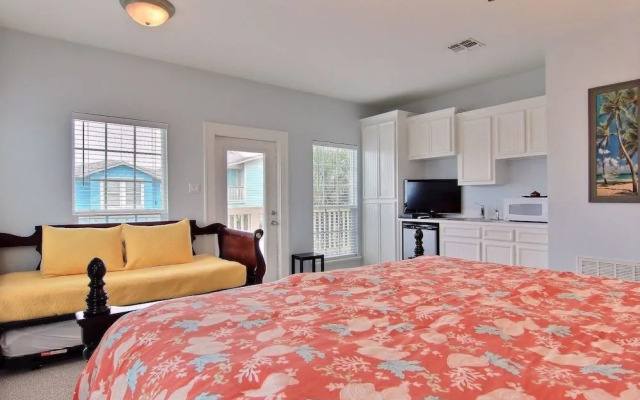 Pelican s Perch VW21