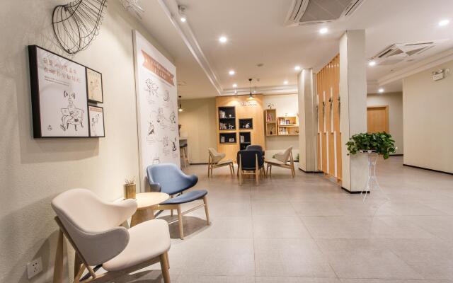 Hanting Hotel Suzhou Guanqian Street Yangyu Alley Metro Station