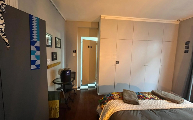 Seaside Getaway @ Swallow House Suite #1