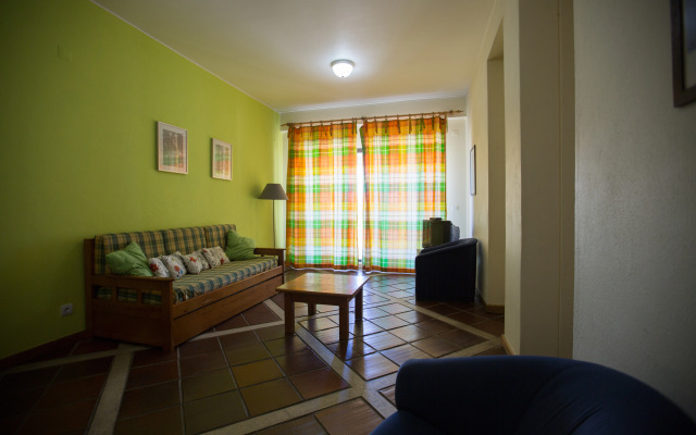 HI Almada - Pousada Juventude - Hostel