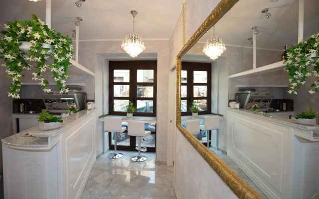 La Serenissima Hotel