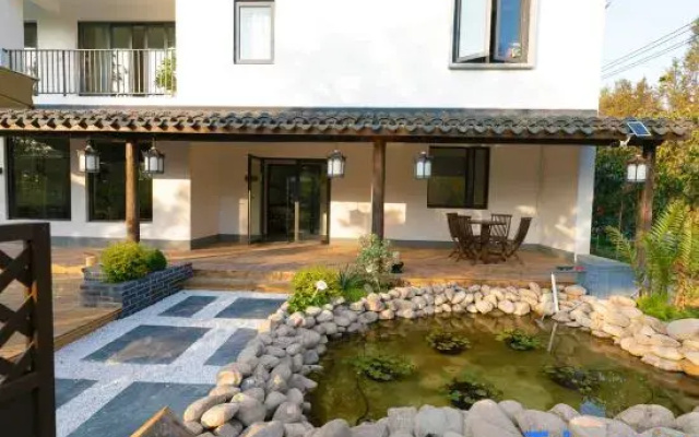 Tsingpu Liyao Village House