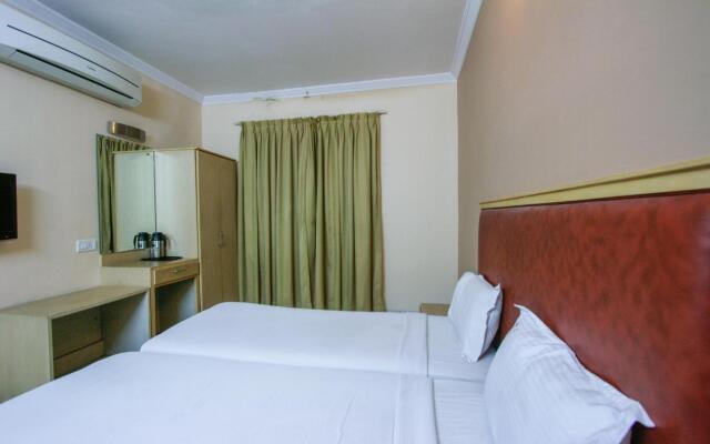 Hotel Samco