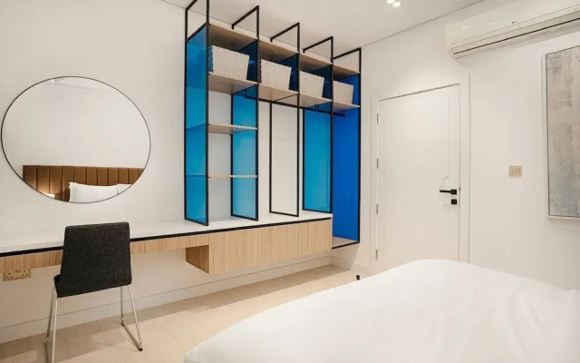 Distinctive Apartment With 2BR in Almughrizat