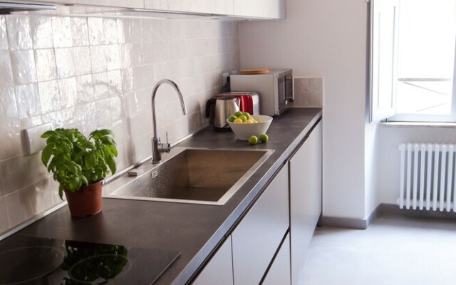 Casa Monti Colosseo, Domus Aureacharming Apt