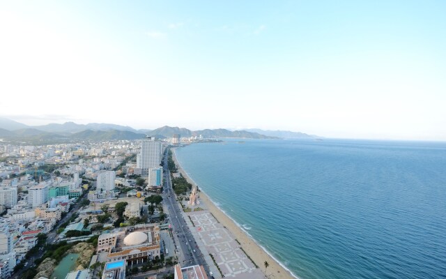Sunrise Ocean View Apartment