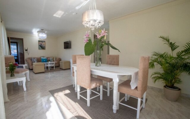 Fully Equipped 2br Apt-dt5mins To The Beach