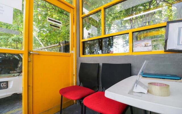 Airy Rungkut Medokan Ayu Dua Blok S 1 Surabaya